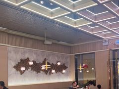-荷花亭·湖北融合菜(中商广场店)