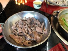 -老石黑山羊毛驴肉火锅(金凯广场店)