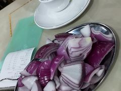 洋葱-美兰春记食店·龙舌坡红烧牛肉