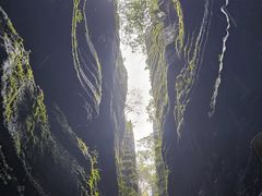 -梭布垭石林景区