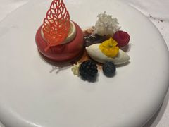 -云厨·高空西餐厅(成都瑯珀·凯悦臻选酒店)