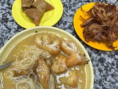 -002鱼汤粉(龍園店)