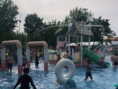 -欢乐水魔方水世界