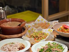 -董厨煨汤馆(车站路店)
