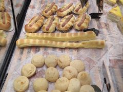 -Caidie Bakery采蝶轩(百越店)