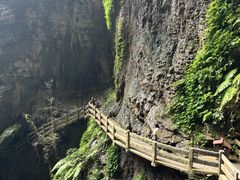 -龙水峡地缝景区