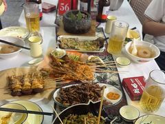 -刘姐啤酒鱼民族演艺餐厅(西街总店)
