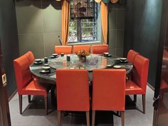 -粤·向群饭店(麓景路店)