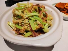 -鄱阳湖·江西小炒·瓦罐煨汤(五道口店)