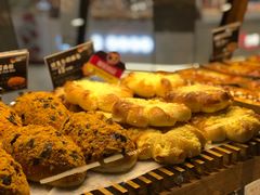 -汉柏麦香德国面包房(海信店)
