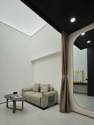 -Mu慕婚纱摄影·超级工作室
