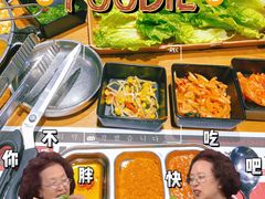 -青瓦炭韩潮烤肉(花园道店)