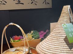 -花菇朵·云山雀 ll 野生菌锅·野果酸汤·精品滇菜(万柳店)