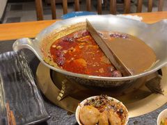 -湊湊火锅·茶憩(上海合生汇店)