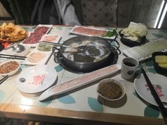 -南城十里潮汕鲜牛火锅·鲜虾生滚粥(融汇老商埠店)