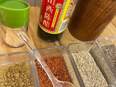 -洪忠涮烤王(嵩山路店)