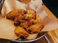 黄油蒜炸鸡翅-富乐满韩国正宗炸鸡韩国料理(虹泉路店)