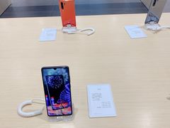 -华为授权体验店(中山公园来福士)