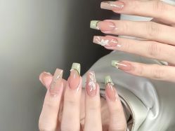 -赢韵美甲美睫瑞士净斑中心