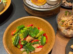 -蘸小院铁锅炖·蘸酱菜·东北菜(怀远门店)