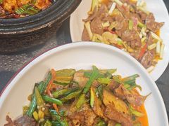 -万重锦·人文川菜馆(骡马市店)