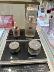 -奥伦纳素Erno Laszlo