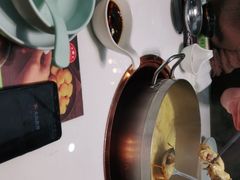 -洪氏嗨捞·猪肚鸡火锅(阳光天地店)