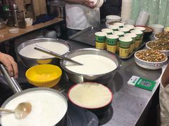 -清真老马家国华牛奶鸡蛋醪糟(正宁路店)