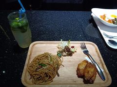 -K+全国连锁KTV(绿地缤纷天地店)