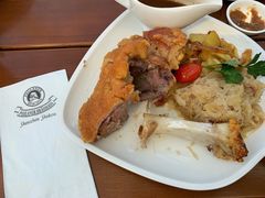 脆皮烤猪肘-Paulaner·德国帕拉娜自酿啤酒餐厅(海上世界店)