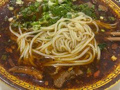 -豫老三牛肉拉面(南阳路店)