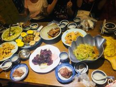 拔丝红薯-95号酱骨·一块豆腐(展春园西路店)