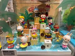 -泡泡玛特POPMART(柏威年购物中心店)