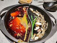 菌汤鸳鸯锅-园里火锅(仁和新城店)
