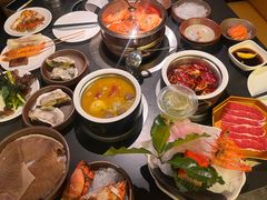 -钱小奴海鲜自助黑金店(杭州滨江龙湖店)