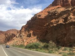 -天山神秘大峡谷