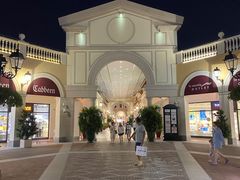 -佛罗伦萨小镇广佛名品奥特莱斯(疏港路店)