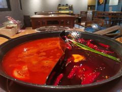 -三个四川人火锅(华联商厦店)
