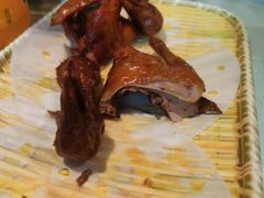 五谷芳红烧灵芝乳鸽-五谷芳乳鸽王（大梅沙总店C区）(网红打卡店)