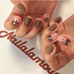 -摩睫+皮肤管理·科学美容中心