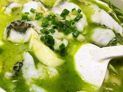 川椒墨鱼-渝是乎酸菜鱼(龙旗购物中心店)