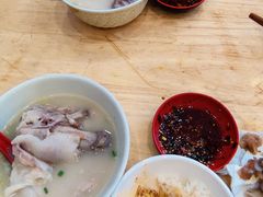 -雷祖芳老妈蹄花店