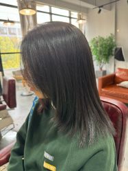 -摩力美发·烫·染·设计专业店