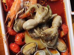 -华府九号海鲜烧烤大排档(龙域店)