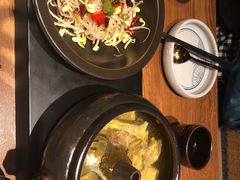 -云海肴·汽锅鸡·云南菜(天山百盛优客店)