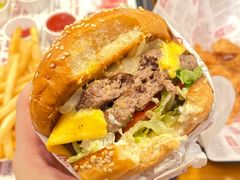 火烤双层牛肉特堡-The Habit Burger Grill 哈比特汉堡(复兴soho店)