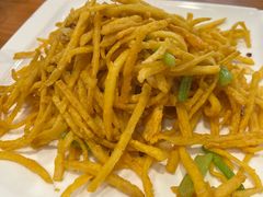 -莲餐厅·湖北菜·潜江小龙虾店(愚园路店)