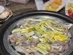 -日进一片海.生腌海鲜火锅.宵夜烧烤(三里屯总店)