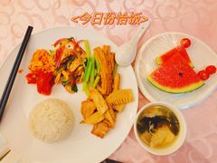 -巅峰减重高端减肥训练营(惠州店)