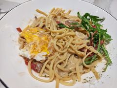 牛肝菌蘑菇奶油意大利面配温泉蛋-卡朋西餐(铂顿城店)